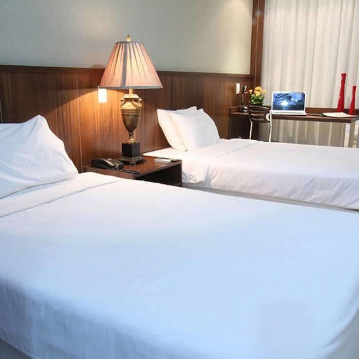 Esplanada Brasilia Hotel E Eventos Buitenkant foto
