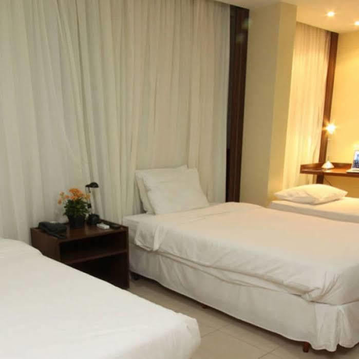 Esplanada Brasilia Hotel E Eventos Buitenkant foto